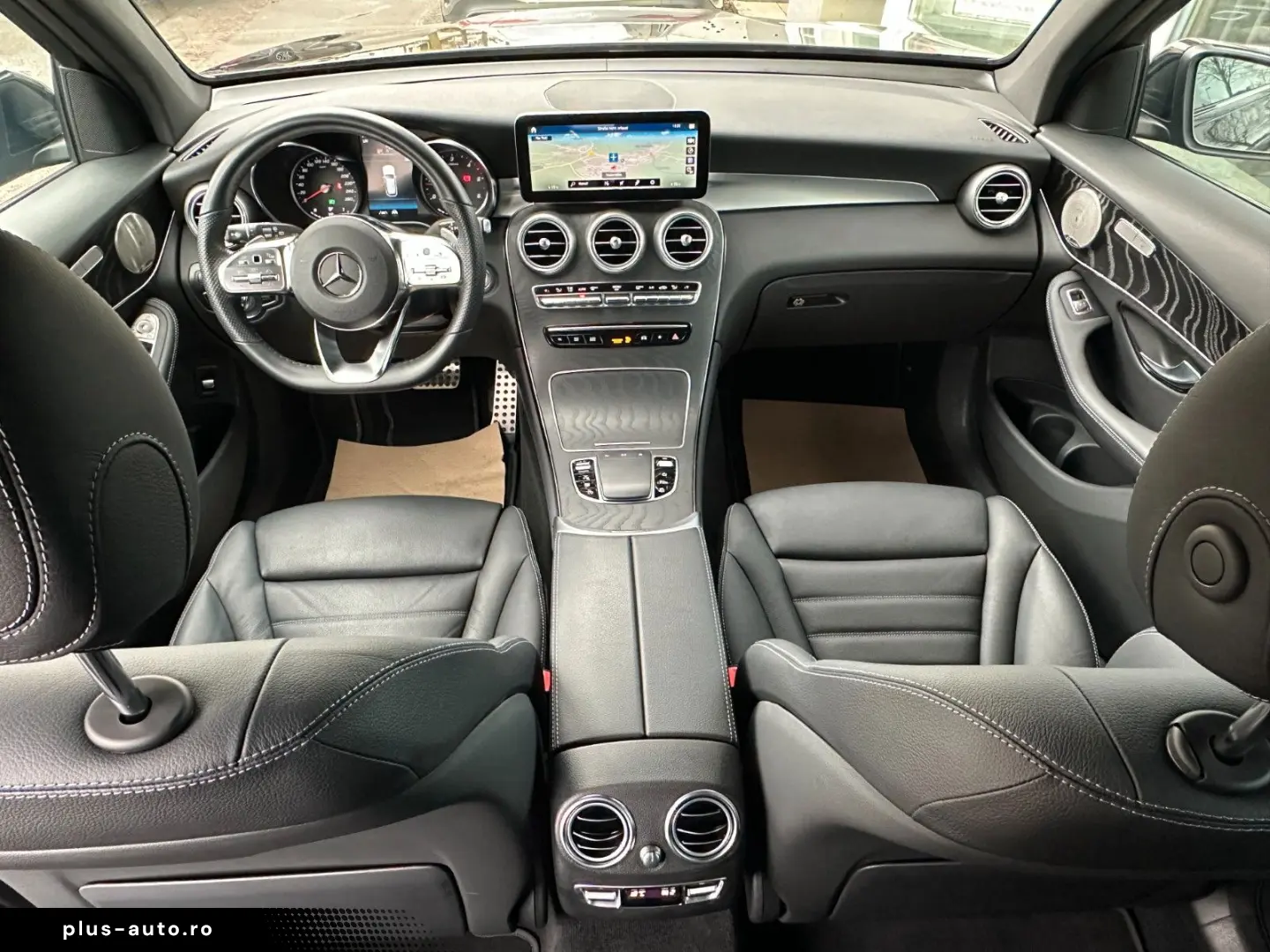 GLC 400d AMG  Night AHK Sound Distr Ambi Leder