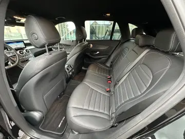 GLC 400d AMG  Night AHK Sound Distr Ambi Leder