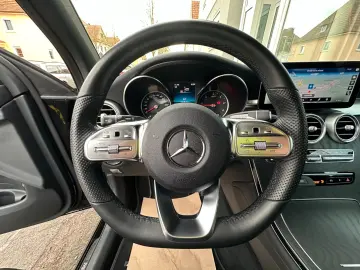 GLC 400d AMG  Night AHK Sound Distr Ambi Leder