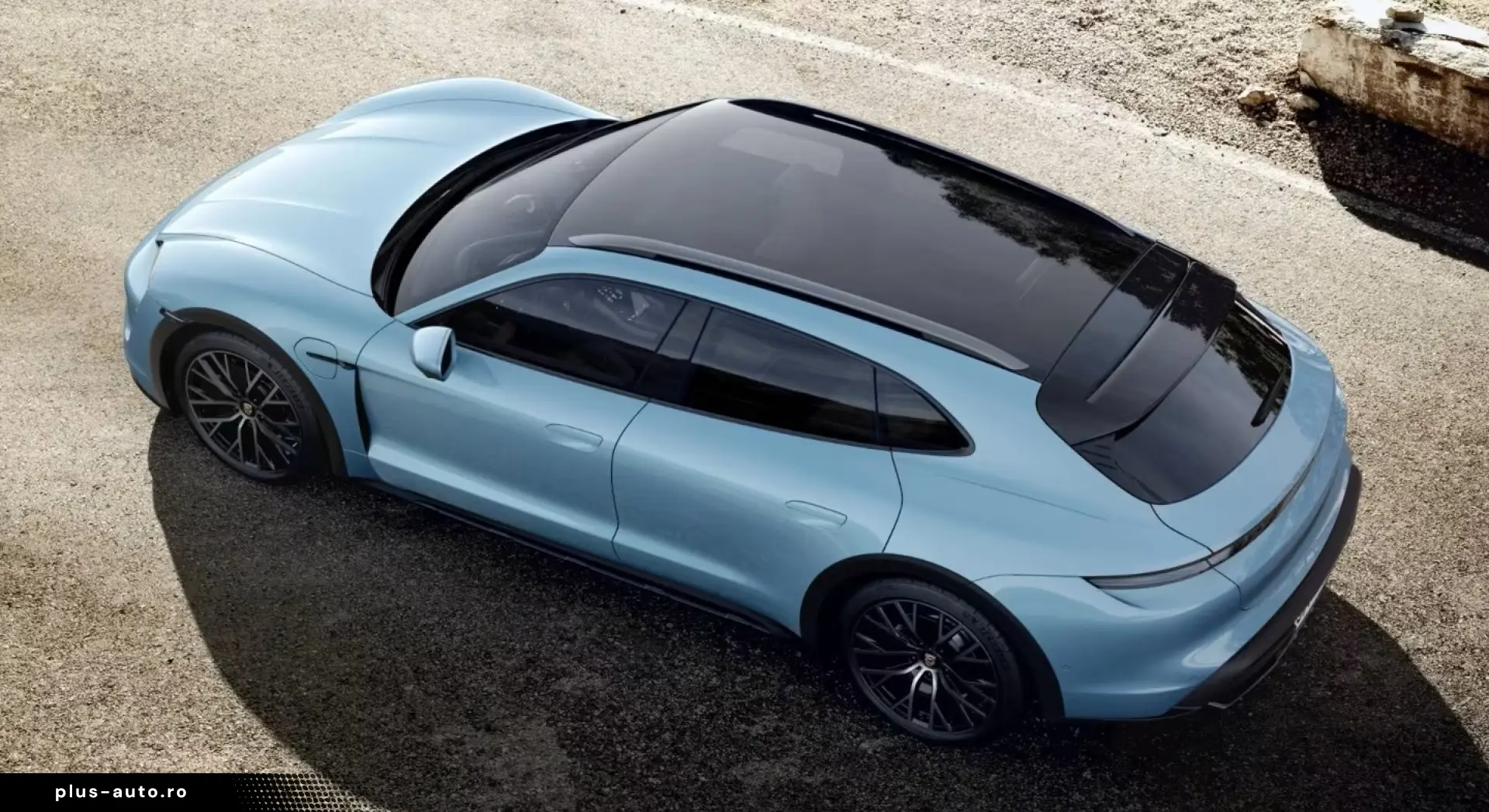 Taycan 4 Cross Turismo HA-Lenkung Surround-View