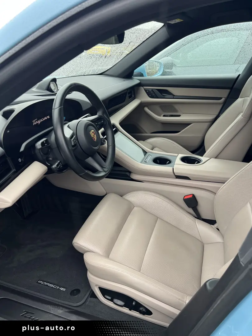 Taycan 4 Cross Turismo HA-Lenkung Surround-View