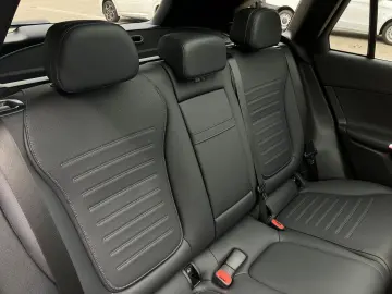 GLC 200 4M AMG Line LED Pano AHK Kamera Memory-P