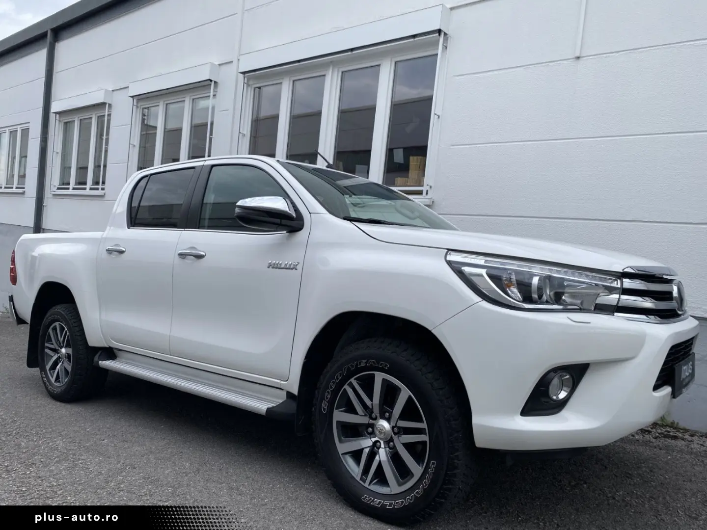 Hilux Double Cab Comfort 4x4