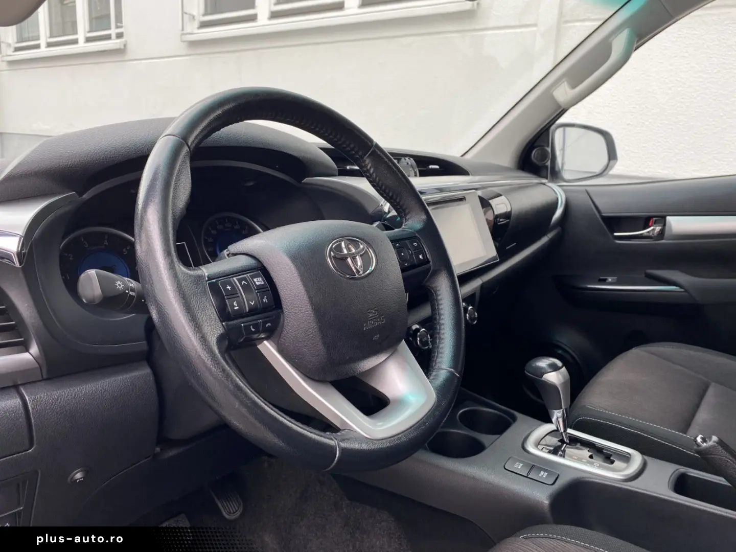 Hilux Double Cab Comfort 4x4