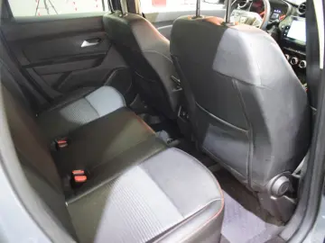 DACIA DUSTER 1.3 TCe 150CP Journey EDC