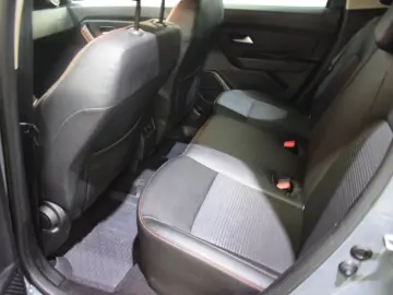 DACIA DUSTER 1.3 TCe 150CP Journey EDC