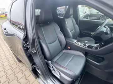 LBX 1.5 Emotion Technologie Pak. LED Navi SHZ Ka