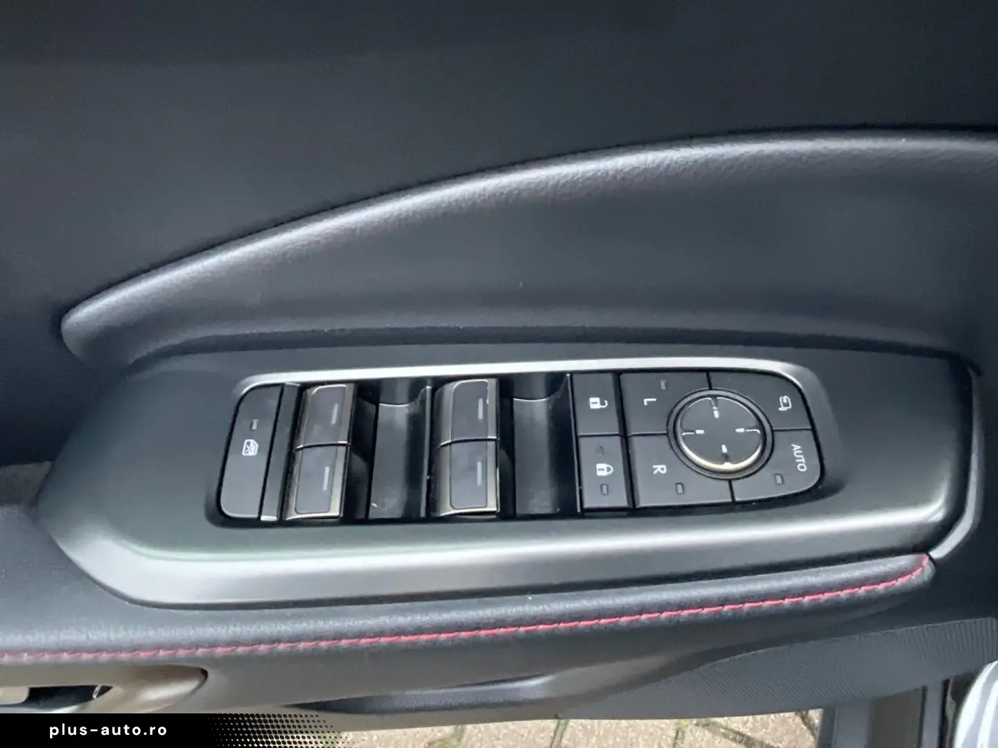 LBX 1.5 Emotion Technologie Pak. LED Navi SHZ Ka