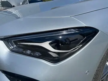 CLA 220 4MATIC Coupé AMG AHK LenkradHz Distronic