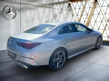 CLA 220 4MATIC Coupé AMG AHK LenkradHz Distronic