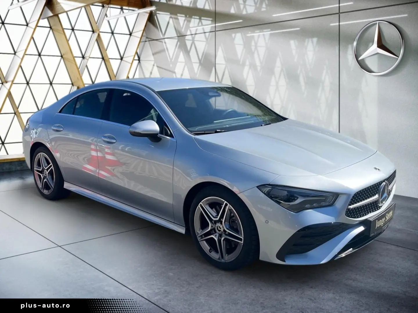 CLA 220 4MATIC Coupé AMG AHK LenkradHz Distronic