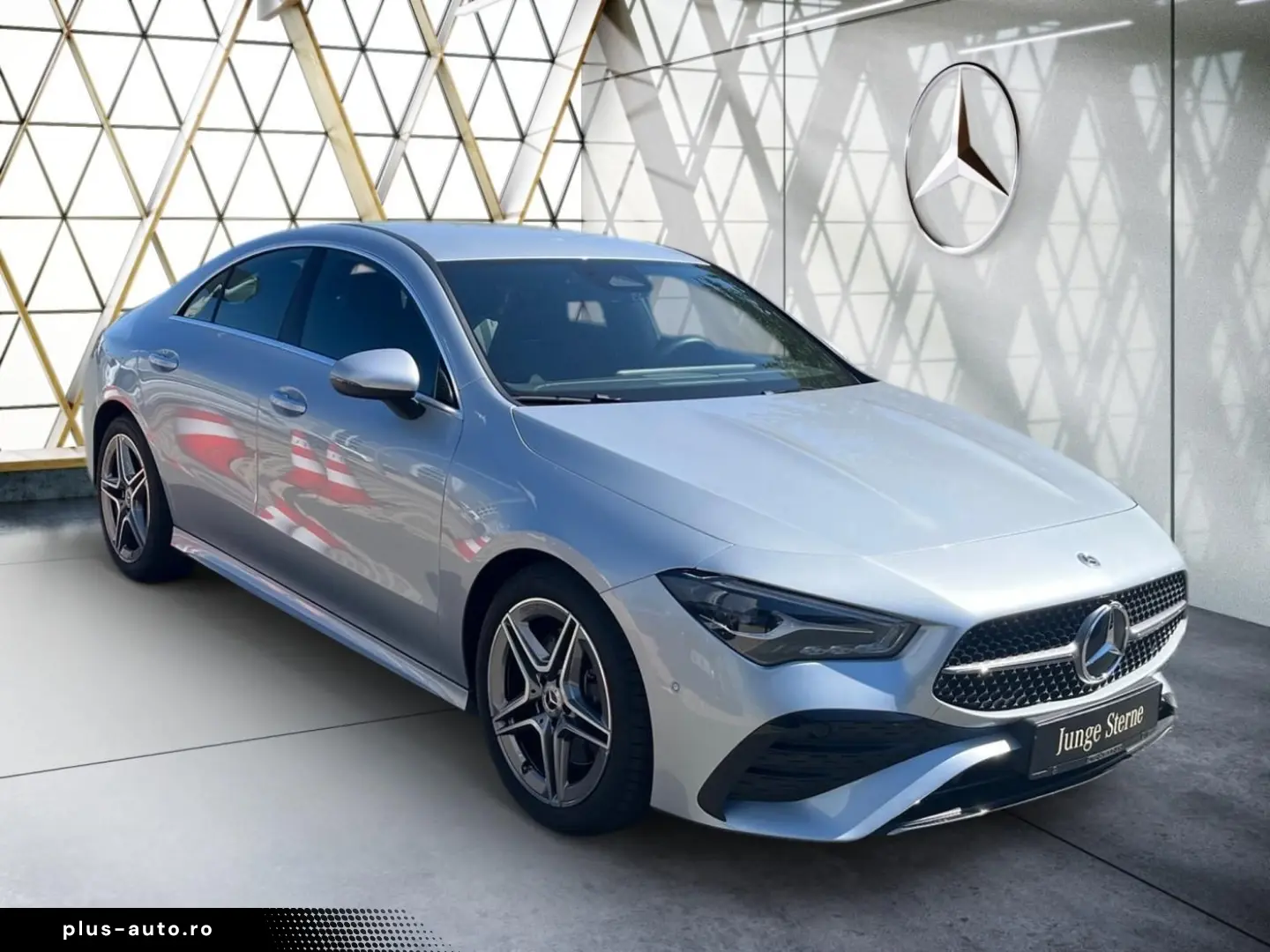 CLA 220 4MATIC Coupé AMG AHK LenkradHz Distronic