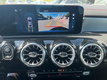 CLA 220 4MATIC Coupé AMG AHK LenkradHz Distronic