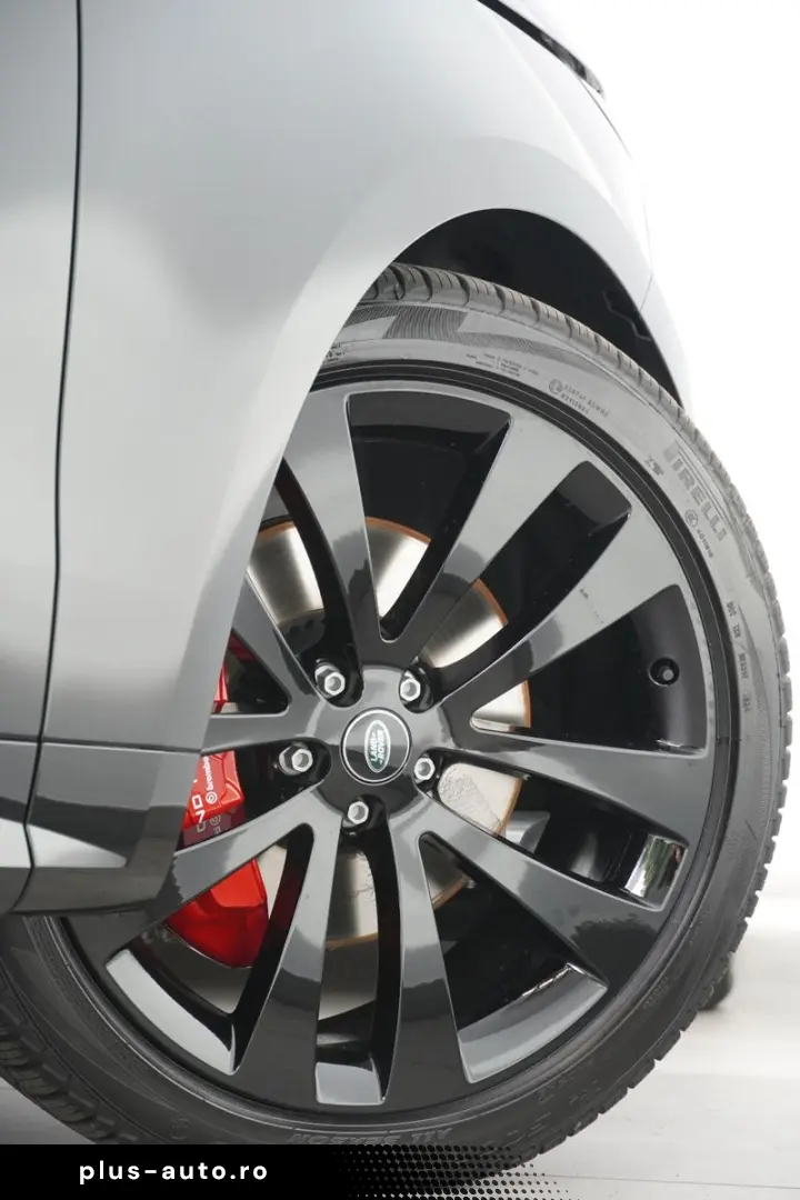 Range Rover Sport D300 Dynamic HSE