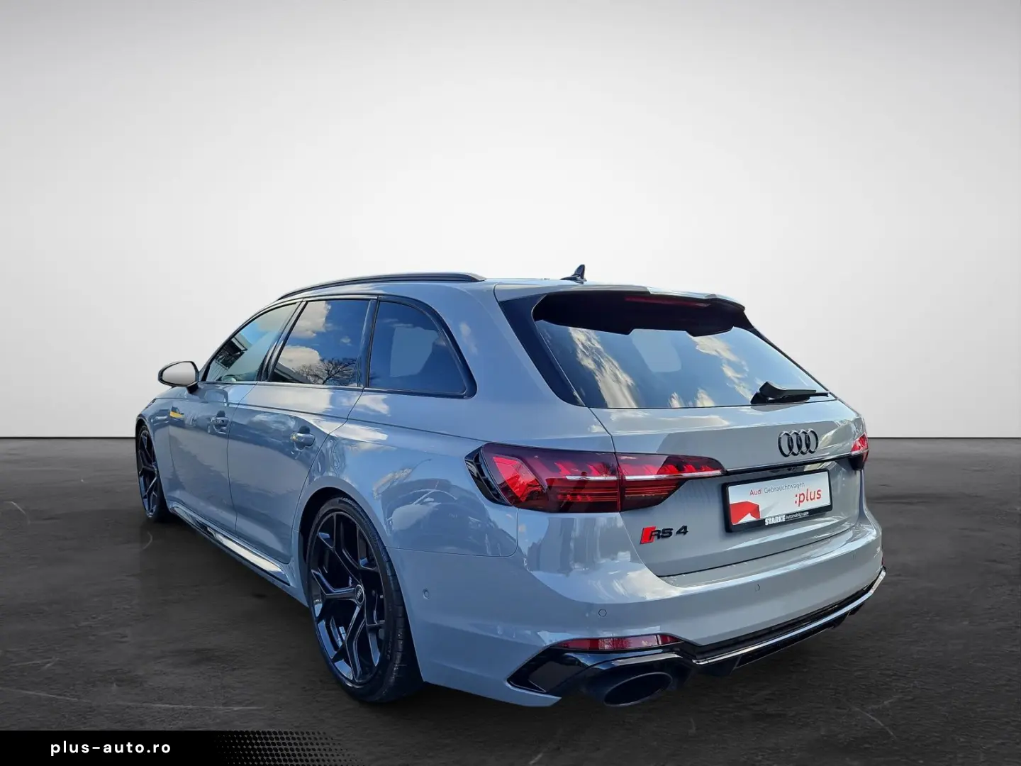 RS4 Avant tiptronic quattro RS competition plus