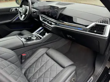 X6 30 d xDrive M SPORTPAKET PRO PANORAMA 22 ZOLL