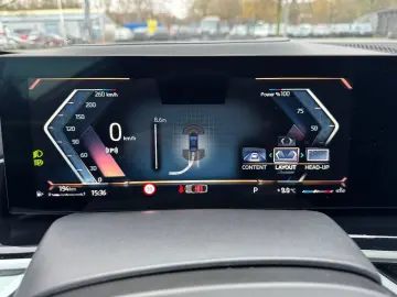 X6 30 d xDrive M SPORTPAKET PRO PANORAMA 22 ZOLL