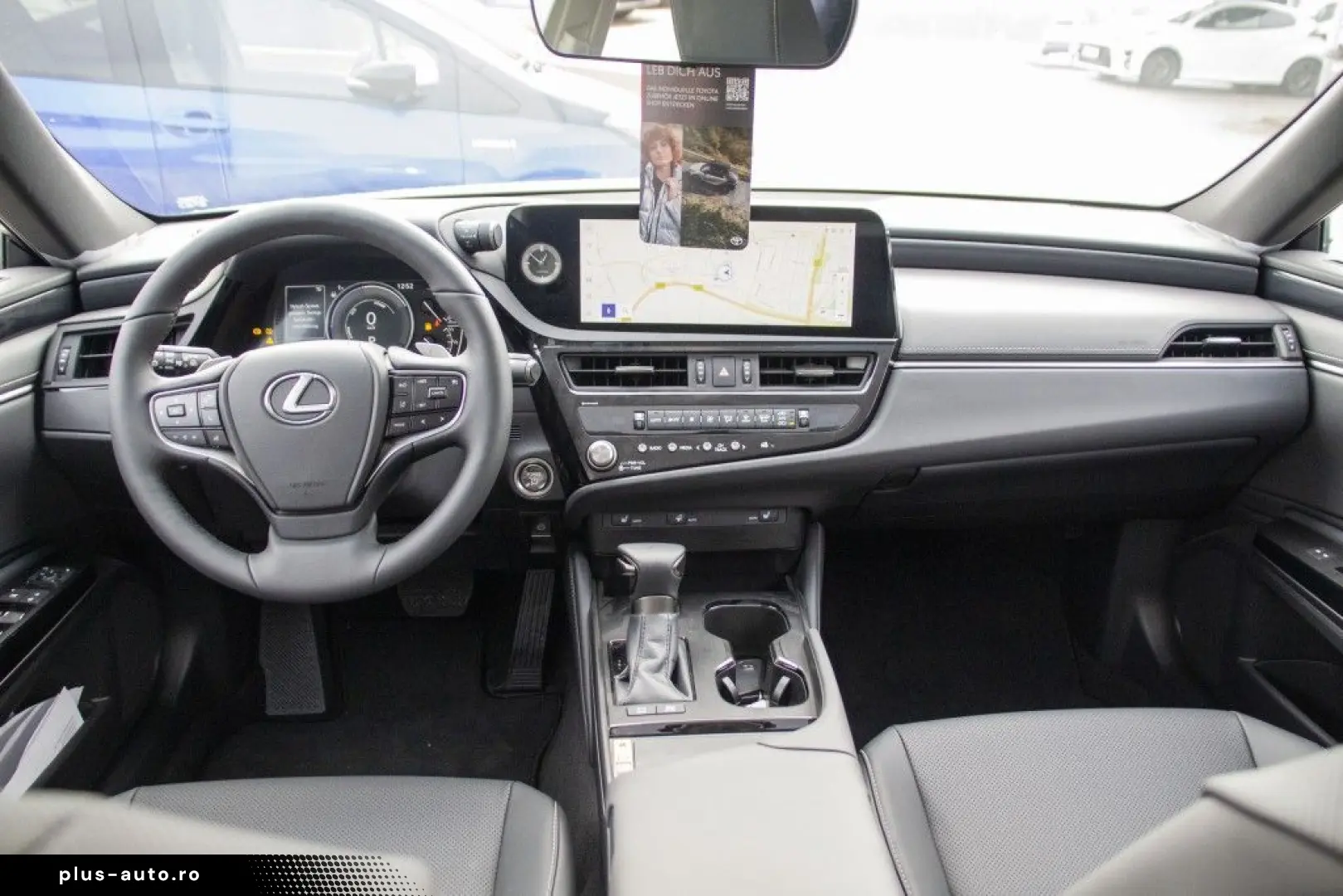 ES 300h Business Line