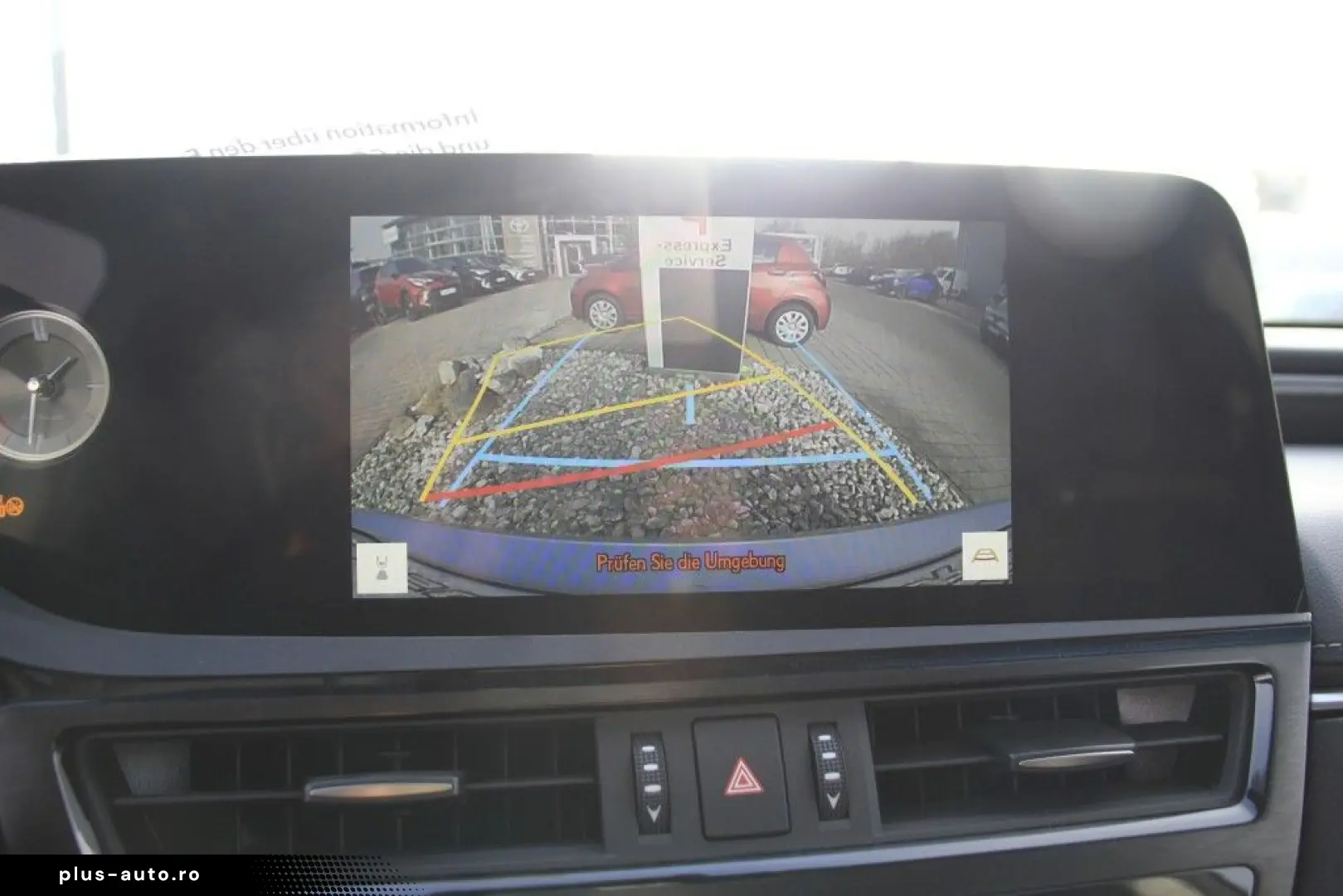 ES 300h Business Line