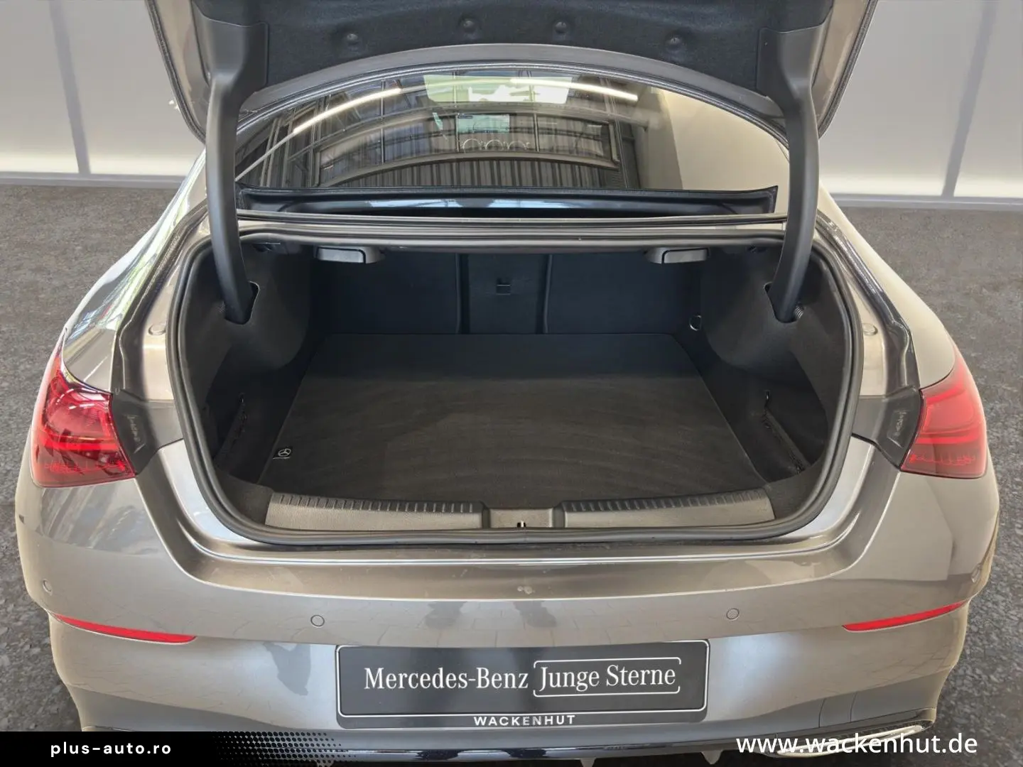 CLA 220 4M EDITION AMG LINE NIGHT PANO DIST 360