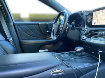 LS 500h 3.5 Hybrid Executive Line AWD Multi LED