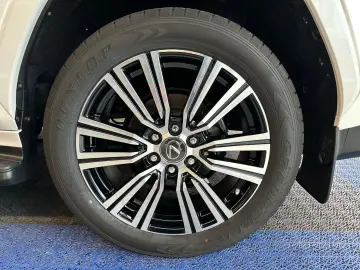 LX 500 D Luxury Mark Levinson  SOFORT