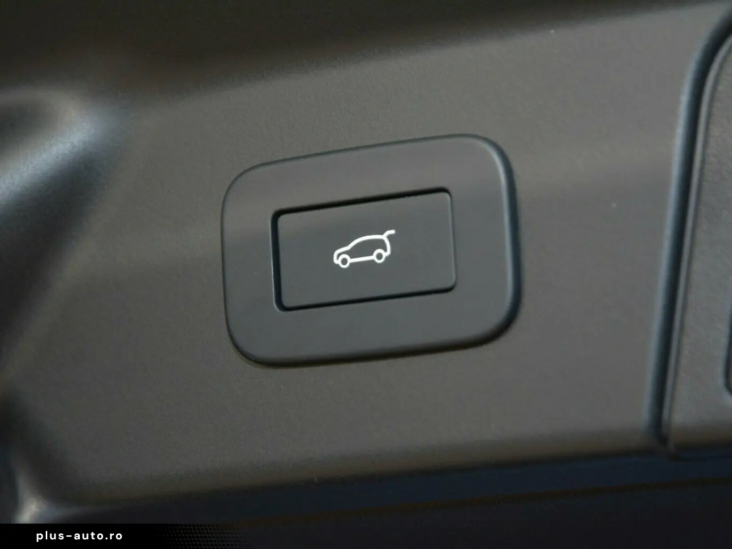 Range Rover Velar P400E DYNAMIC HSE MY24 GAR2029