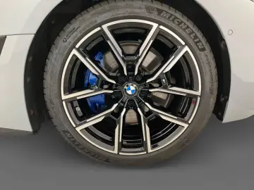 M440i xDrive Gran Coupe HiFi SHZ LED Alarmanlage