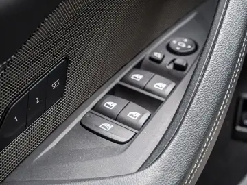 M440i Gran Coupe xDrive GLASDACH HUD ACC