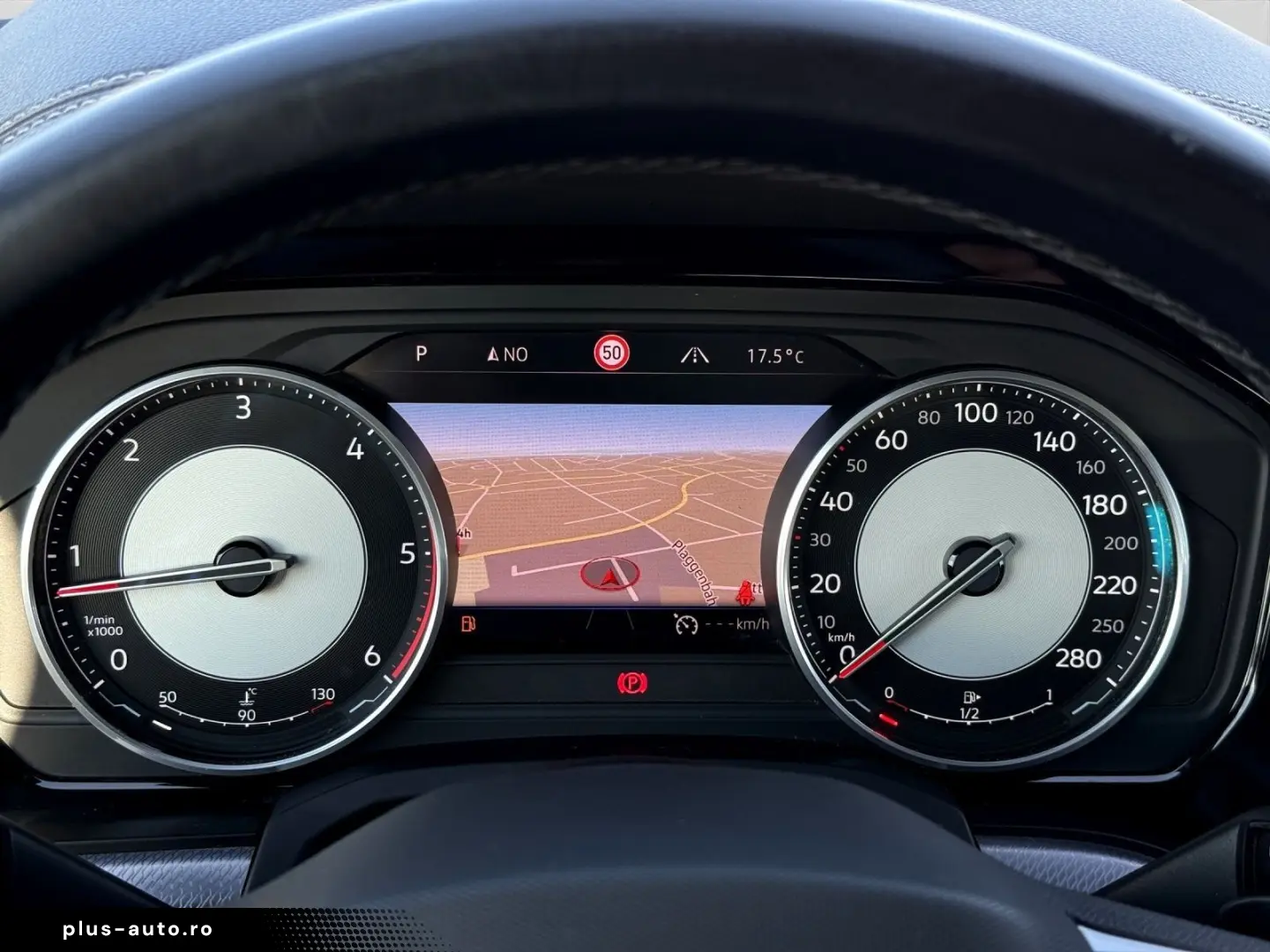 Touareg 3.0 TDI R-LINE LM21 AIR LEDER BLACKSTYLE