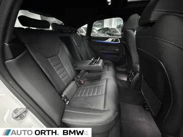 M440i xDrive Gran Coupé LEDER GLAS-SD HUD ACC hk