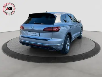 Touareg 3 0 TSI 4M ACC LED MEMORY KAM AHK KEYLES