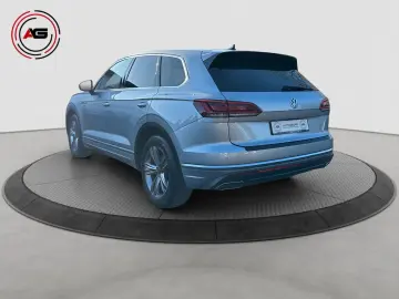 Touareg 3 0 TSI 4M ACC LED MEMORY KAM AHK KEYLES