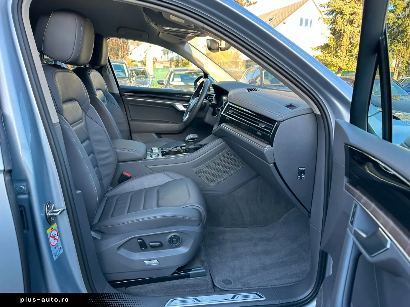 Touareg 3 0 TSI 4M ACC LED MEMORY KAM AHK KEYLES