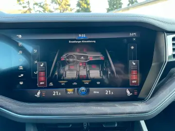 Touareg 3 0 TSI 4M ACC LED MEMORY KAM AHK KEYLES