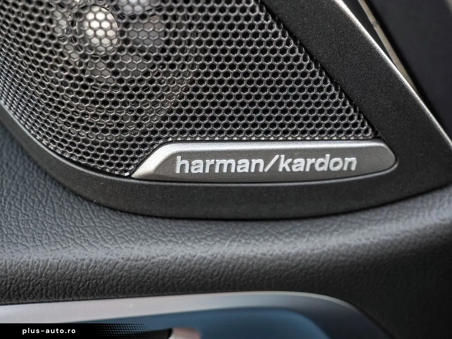 M440i Gran Coupe xDrive 360 KAM ACC HK MEM