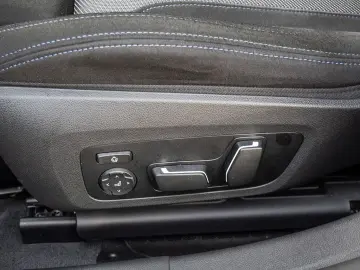 M440i Gran Coupe xDrive 360 KAM ACC HK MEM