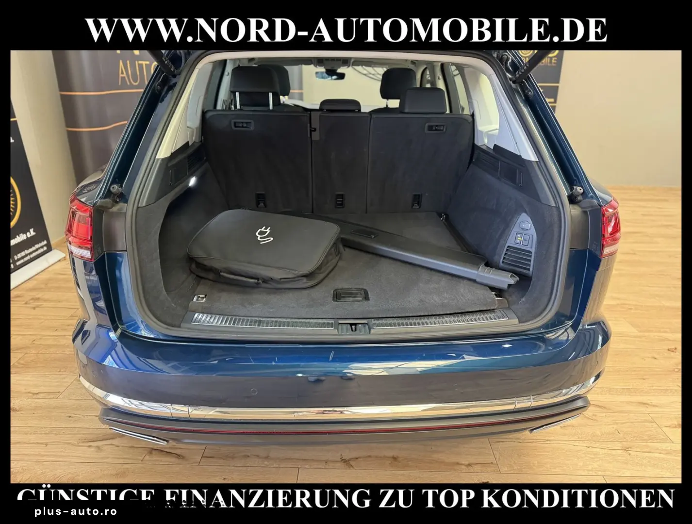 Touareg Elegance 4MOT 3.0 TSI eHybrid Pano AHK