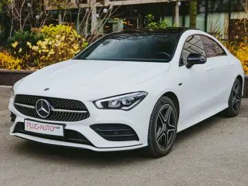 Mercedes-Benz CLA250E