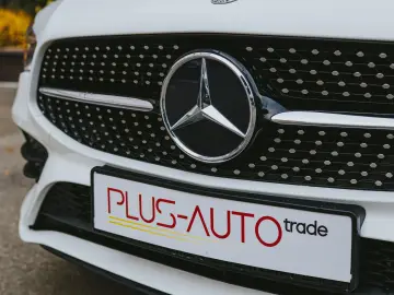 Mercedes-Benz CLA250E