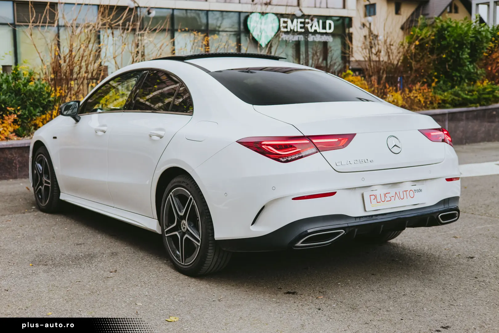 Mercedes-Benz CLA250E