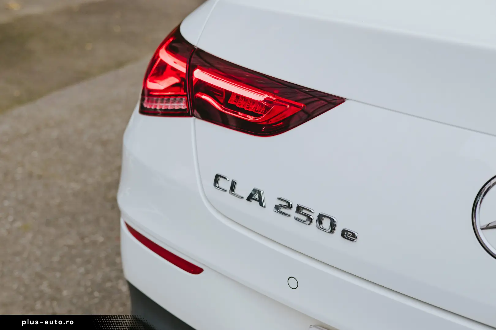 Mercedes-Benz CLA250E