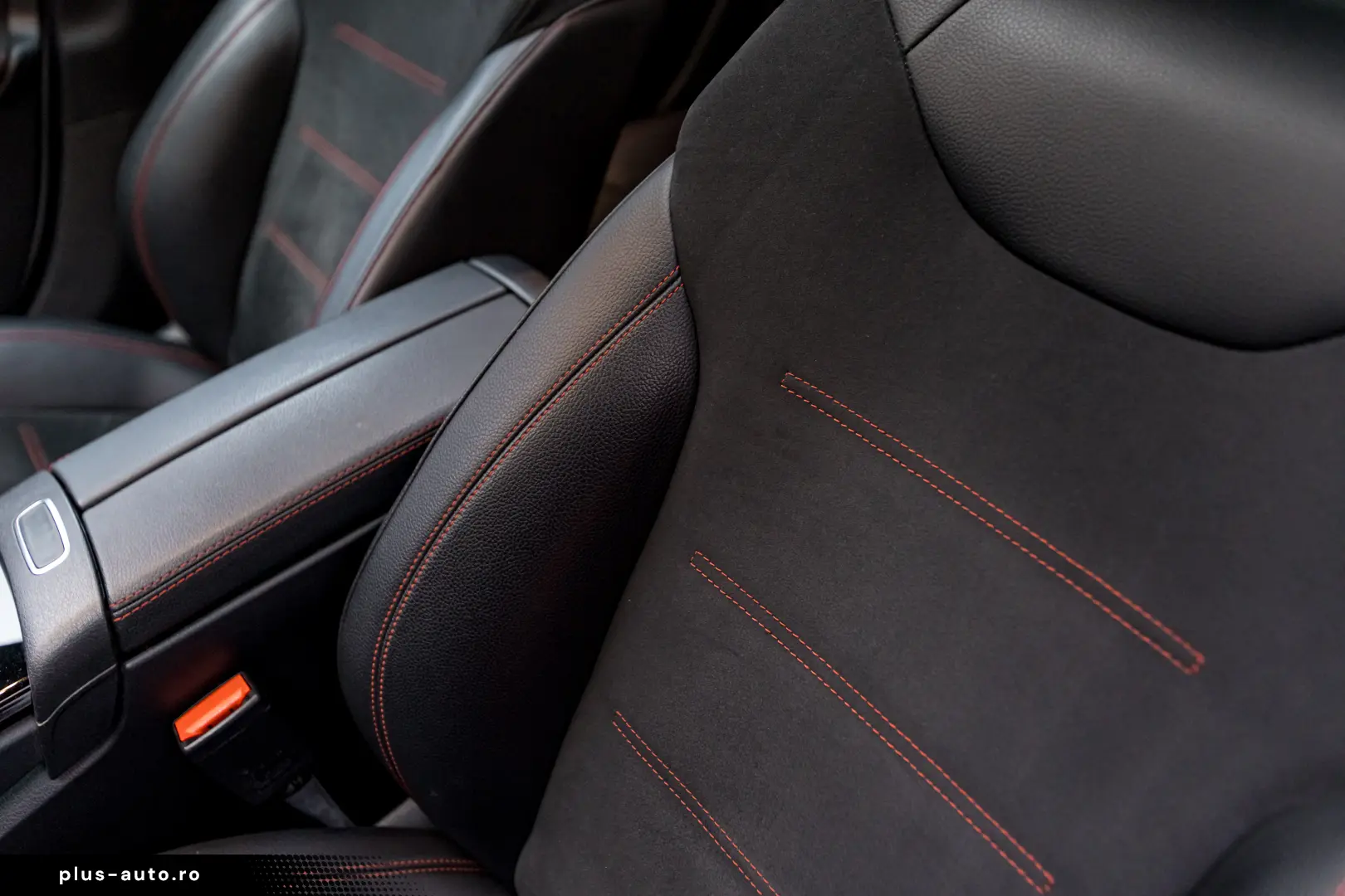 Mercedes-Benz CLA250E