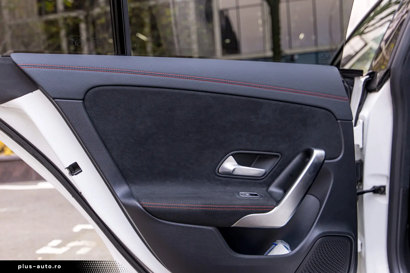 Mercedes-Benz CLA250E