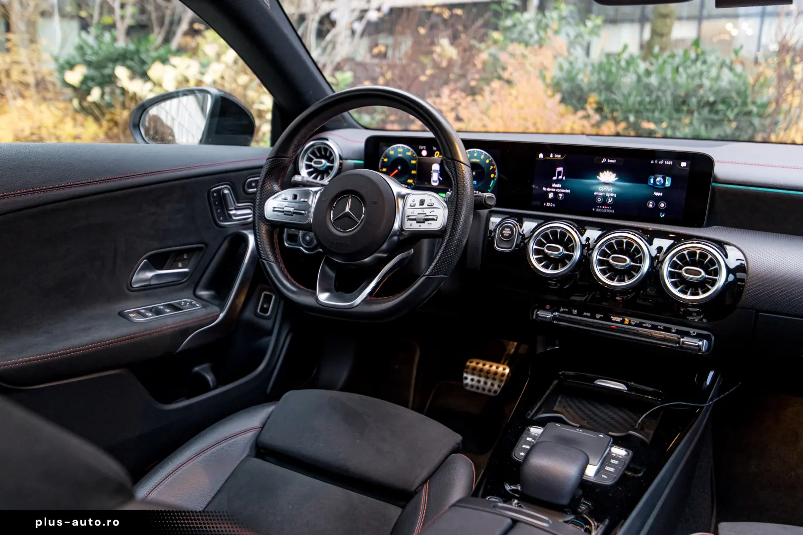 Mercedes-Benz CLA250E