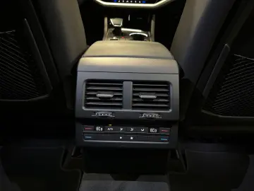 Touareg V6 TDI 4Motion PANORAMA LEDER LUFT KAMER