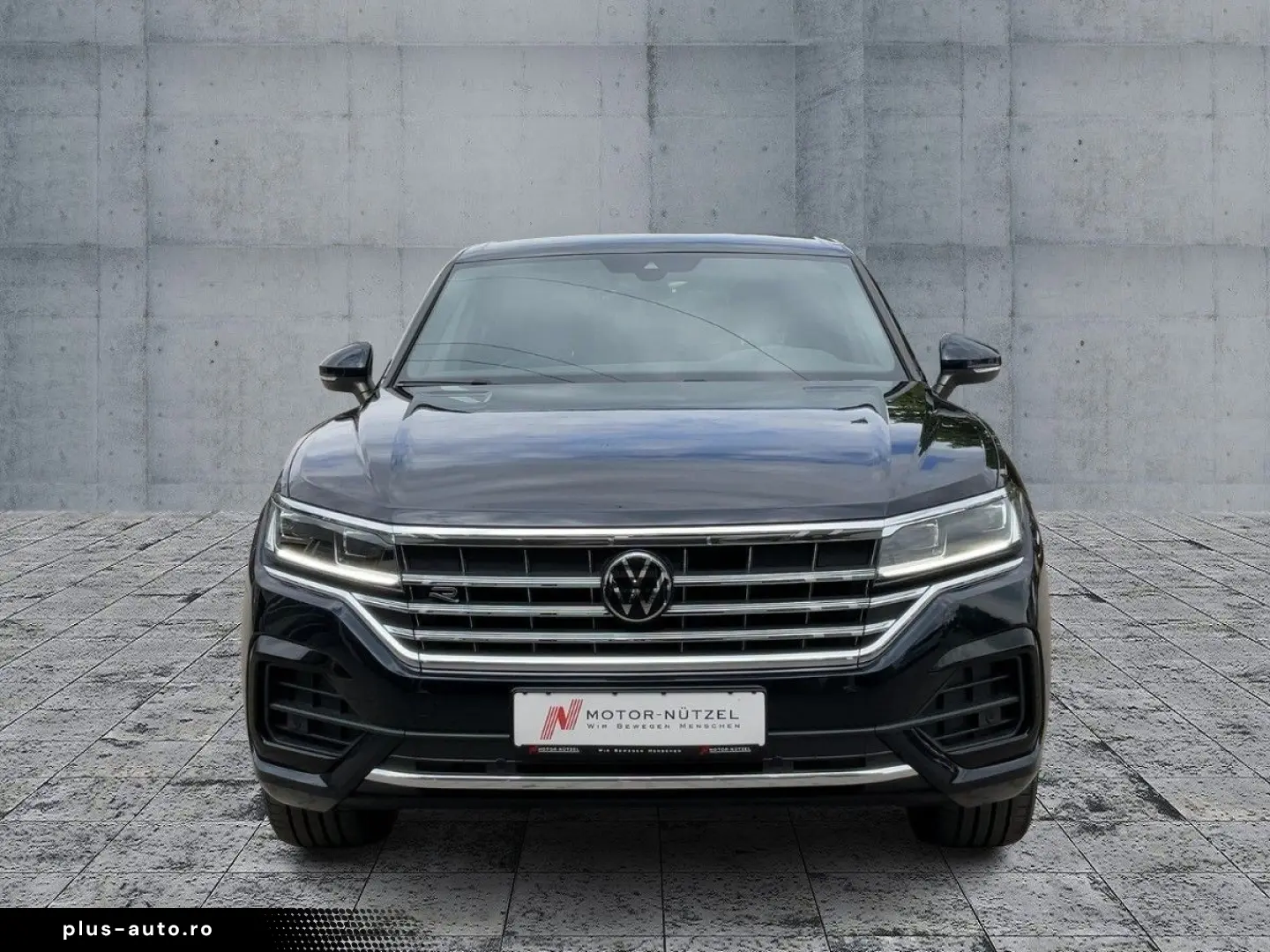 Touareg 3.0TDI 4M R-LINE LED NAVI ACC SHZ KAMERA