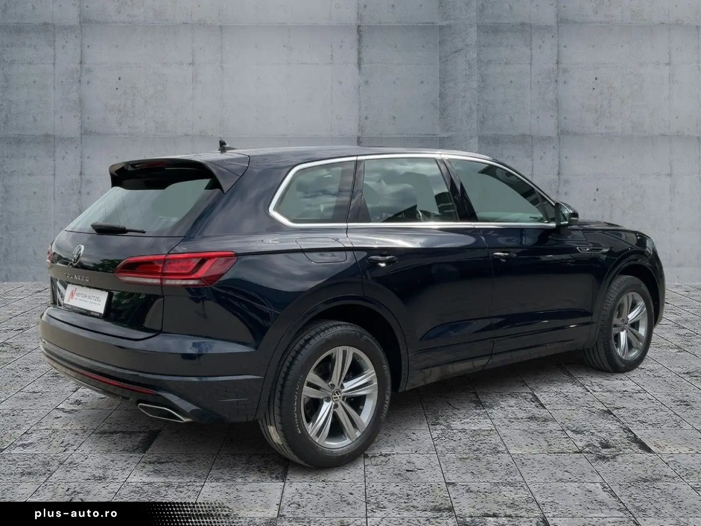 Touareg 3.0TDI 4M R-LINE LED NAVI ACC SHZ KAMERA