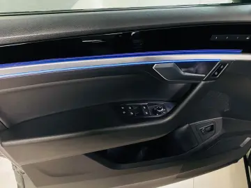 Touareg R Line Black STYLE ELEGANCE LUFT AHK LED