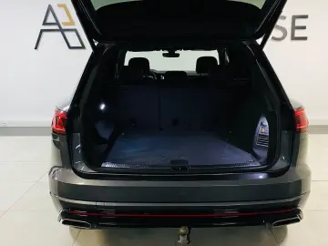 Touareg R Line Black STYLE ELEGANCE LUFT AHK LED